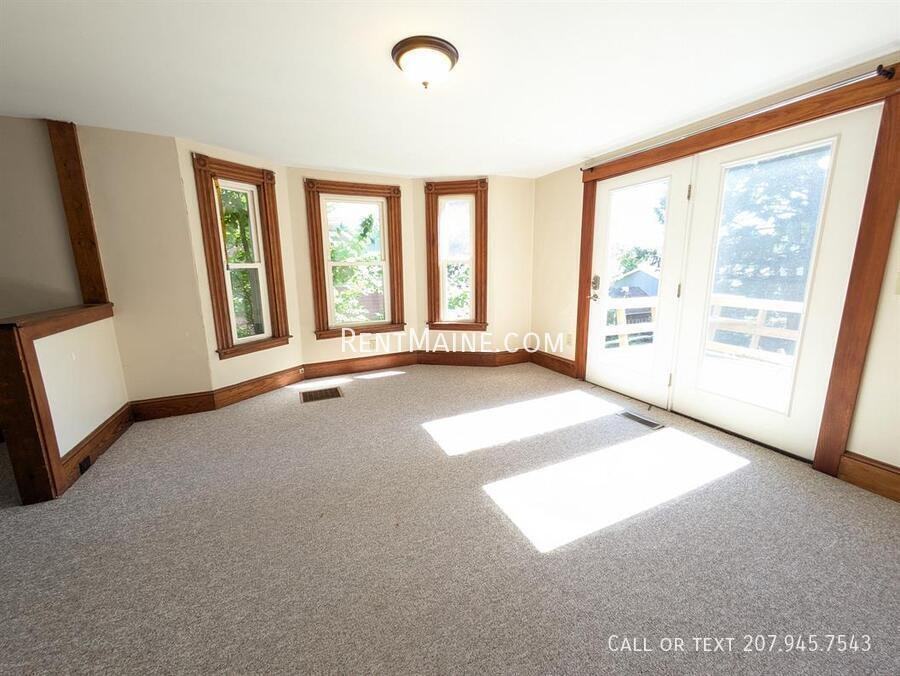 40 Dillingham St - Photo 7 of 28
