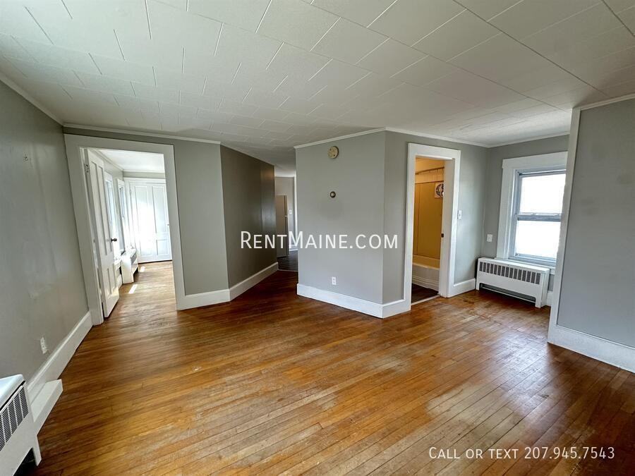 266 Center St #4 - Photo 2 of 4