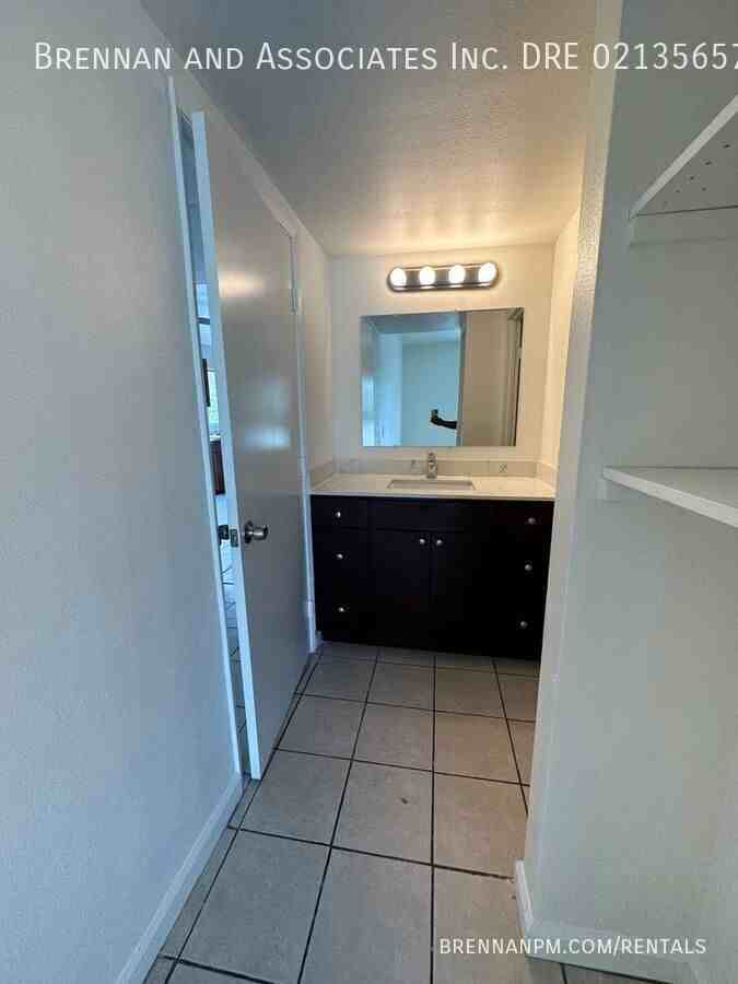 1540 Fern St #A - Photo 7 of 24