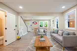 4523 Dix St Ne - Photo 1 of 1