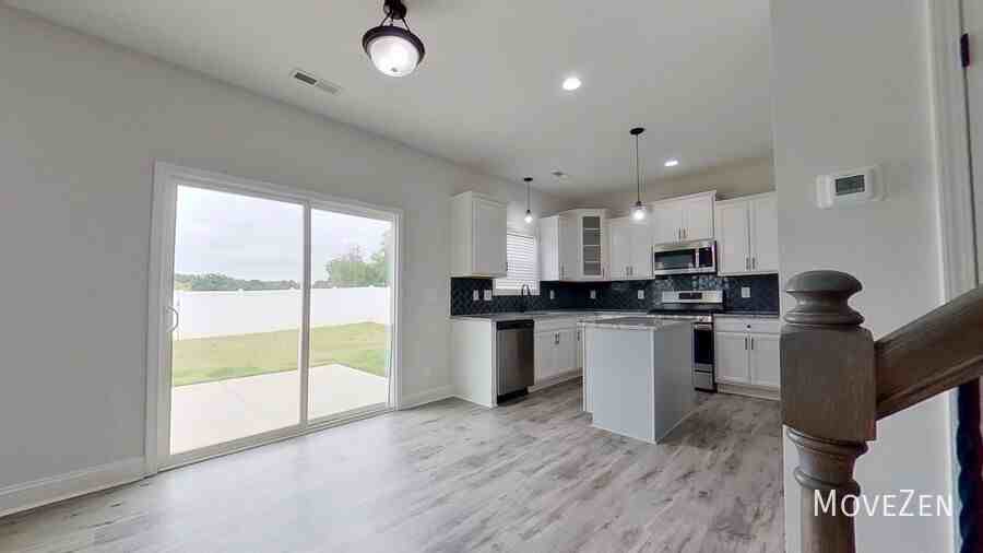 3623 Contimental Sq - Photo 2 of 30