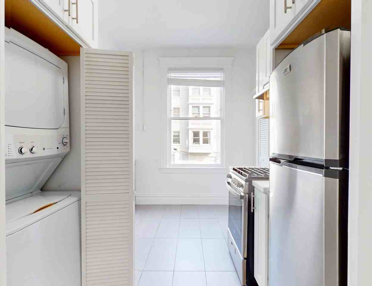750 Guerrero St #2 - Photo 6 of 18