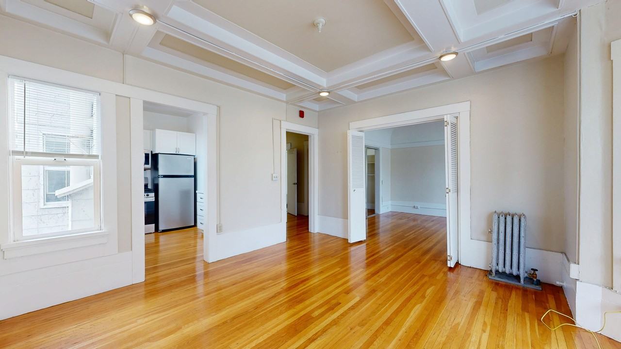 920 Taylor St #8 - Photo 4 of 14