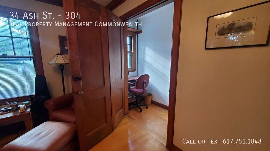 34 Ash St #304 - Photo 3 of 8