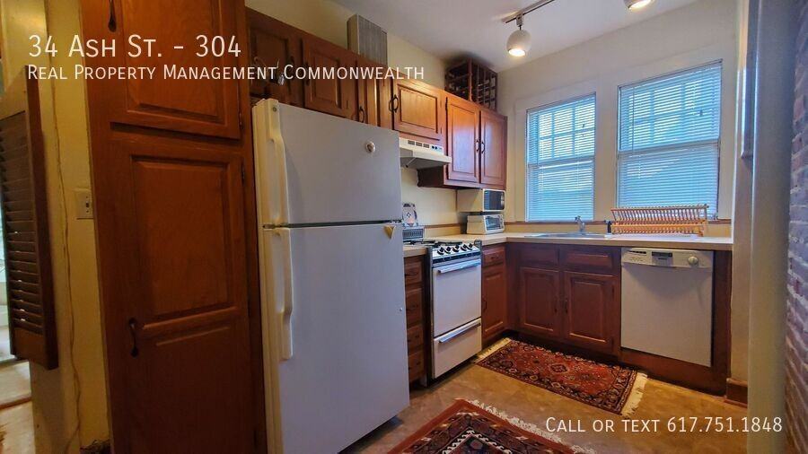 34 Ash St #304 - Photo 7 of 8