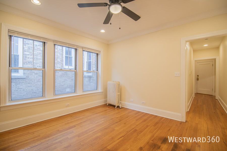 7648 N Greenview Ave #3 - Photo 5 of 7