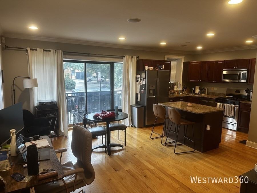 1226 W Huron St #101 - Photo 2 of 23