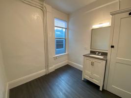 featured image of 668 Clay St #71
