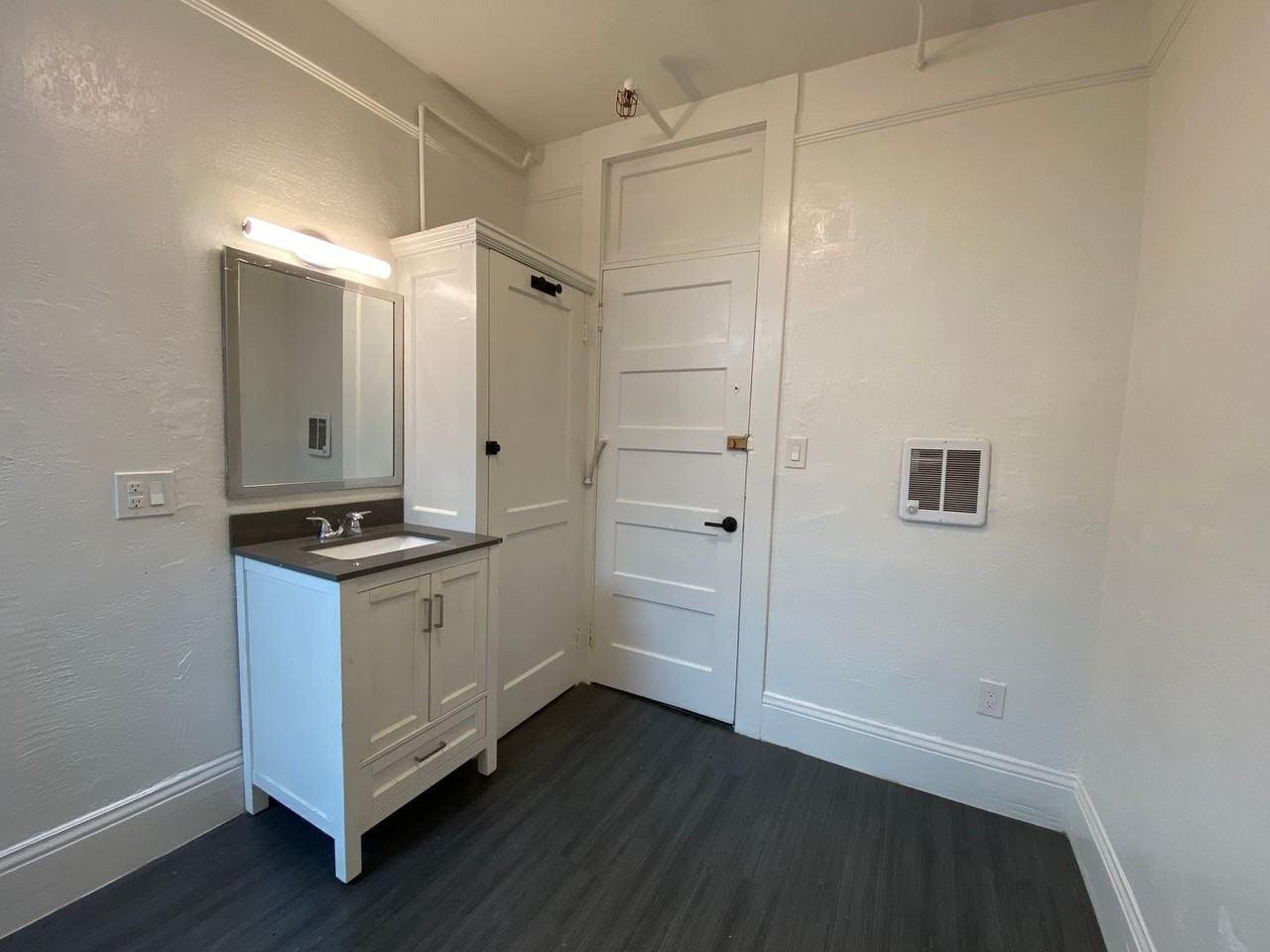 668 Clay St #71 - Photo 2 of 9