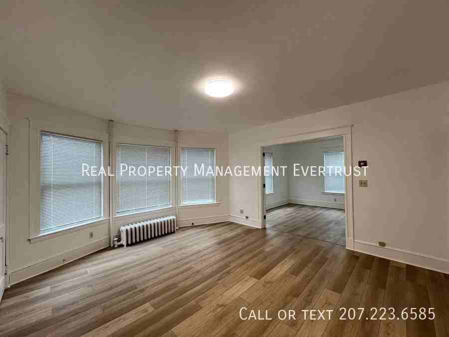 53 Wood St - Photo 5 of 10
