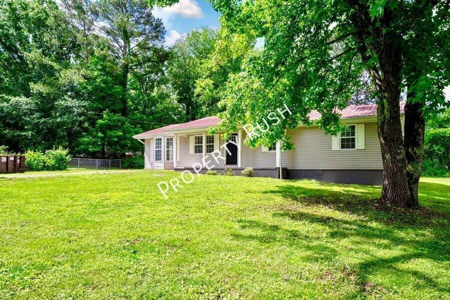 321 Whitmire Cir - Photo 3 of 29