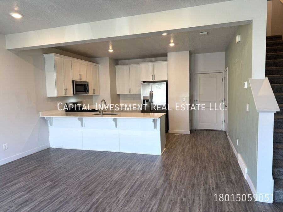 3738 W Soft Whisper Way - Photo 4 of 26