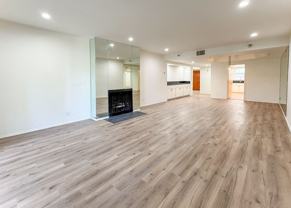 410 S Barrington Ave #205 - Photo 1 of 1