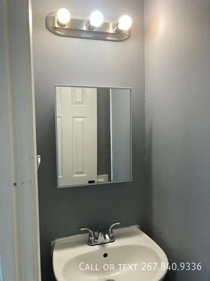 6401 Saybrook Ave #D - Photo 2 of 40