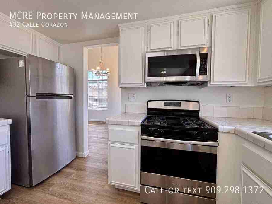 432 Calle Corazon - Photo 7 of 34