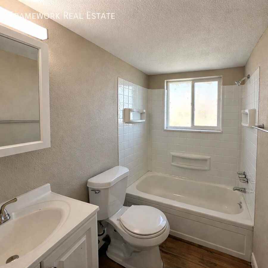 3048 W Amherst Ave #102 - Photo 7 of 8