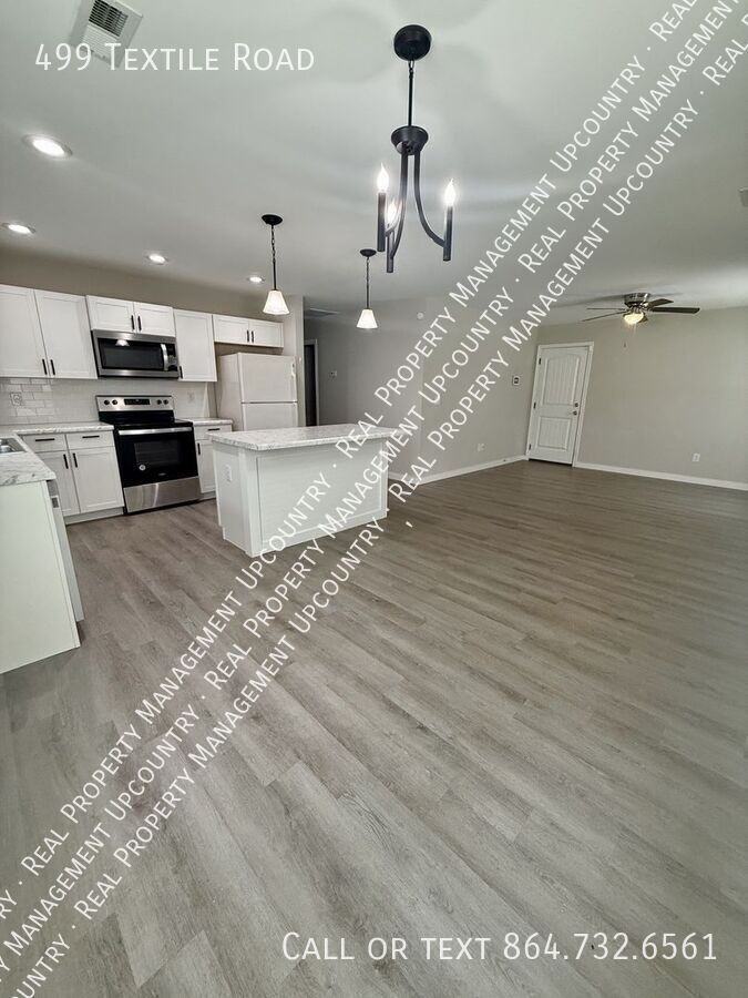 499 Textile Rd - Photo 3 of 19
