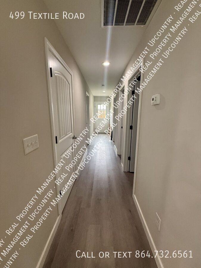499 Textile Rd - Photo 6 of 19
