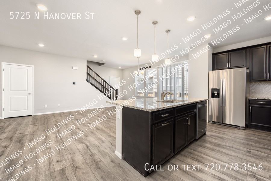 5725 Hanover St - Photo 2 of 26