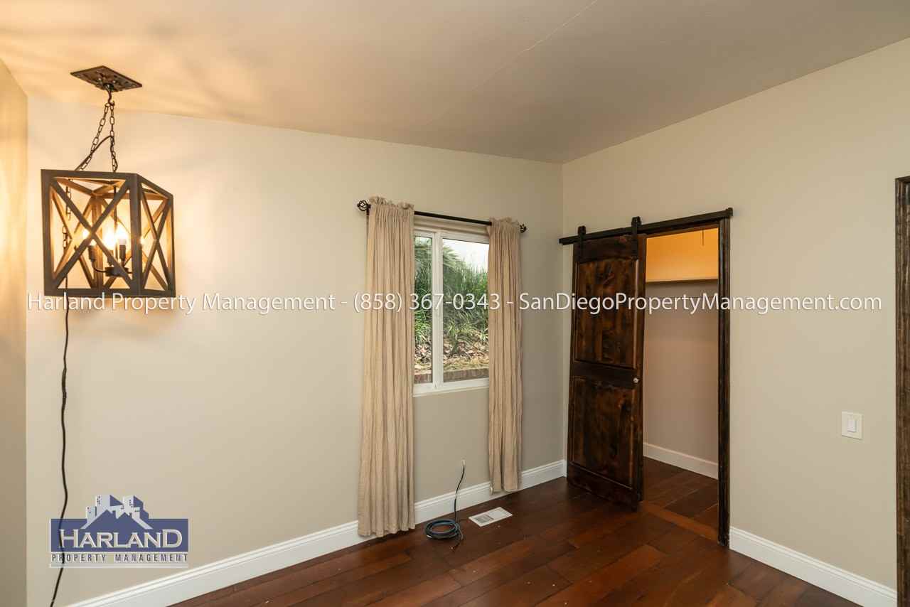 6271 Soledad Mountain Rd - Photo 6 of 10