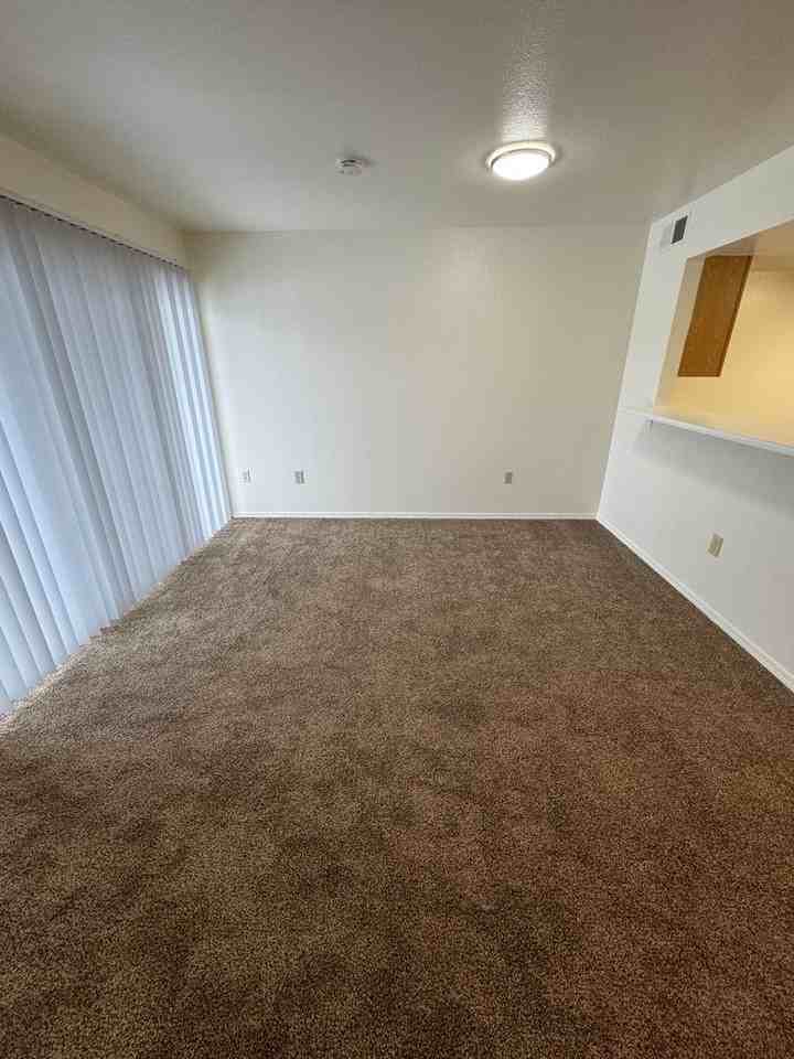 10827 W Ustick Rd #101 - Photo 4 of 27