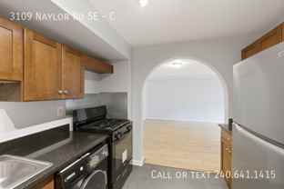 3109 Naylor Rd Se #C - Photo 1 of 1