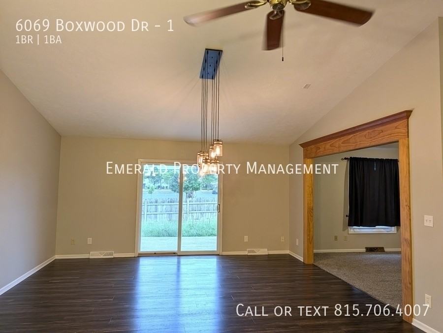 6069 Boxwood Dr #1 - Photo 5 of 19