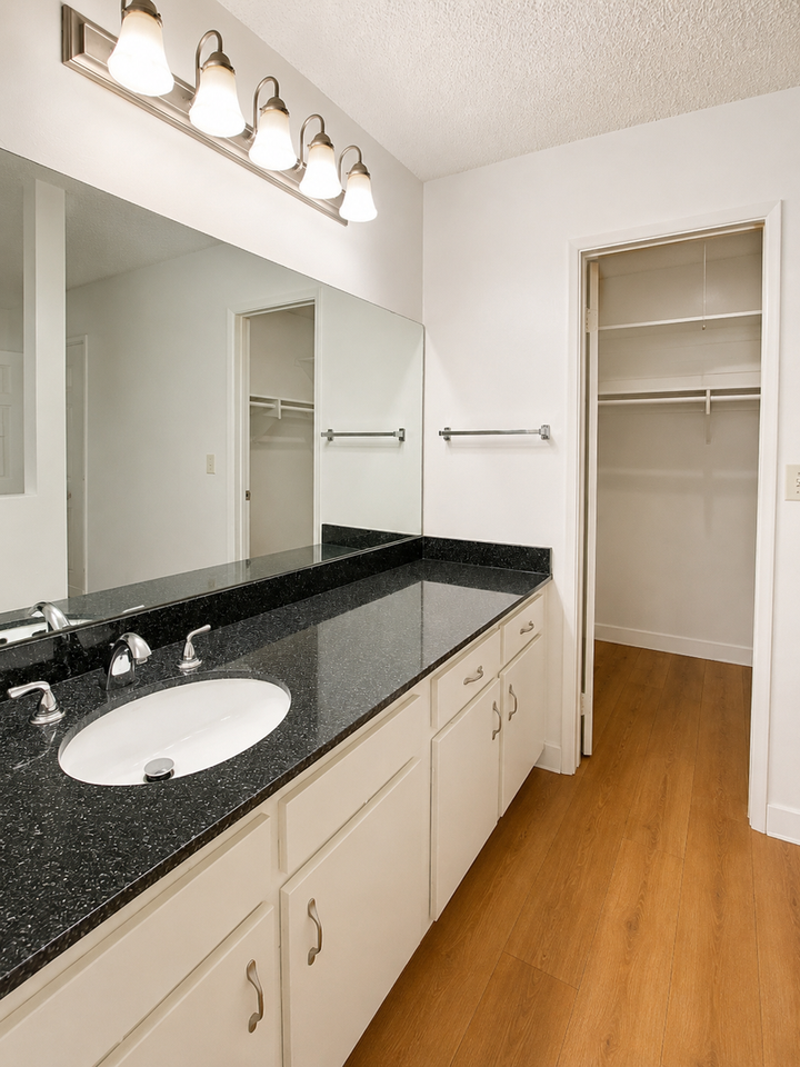 8641 Lake Murray Blvd #2 - Photo 7 of 12
