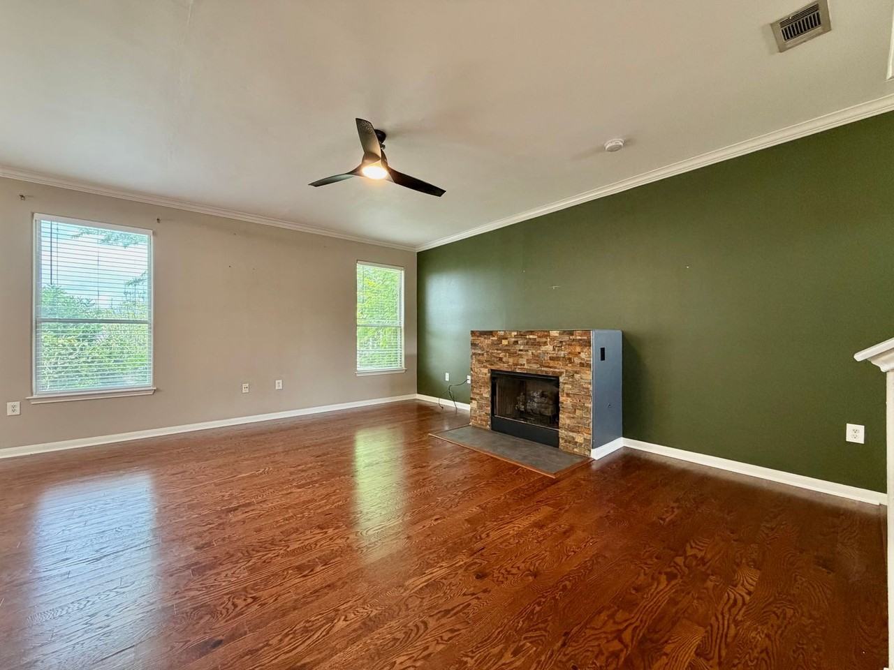 3300 Forest Creek Dr - Photo 6 of 28