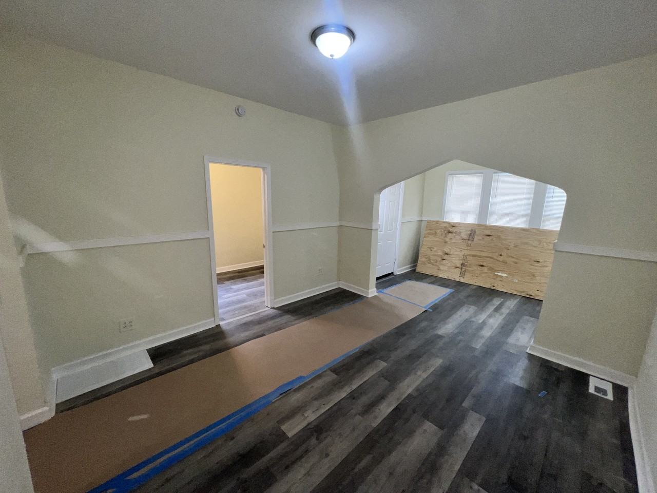 1233 W 71st Pl - Photo 3 of 10