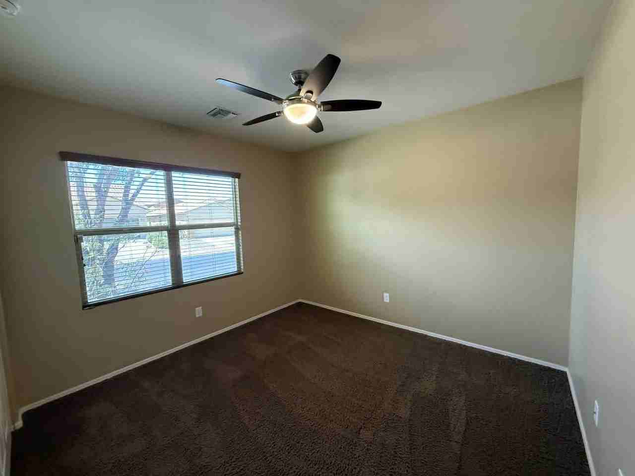 1147 E Empire Canyon Ln #1 - Photo 7 of 37