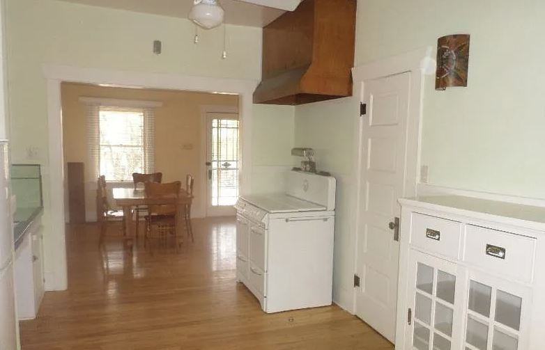 609 E Mabel St #1 - Photo 7 of 14