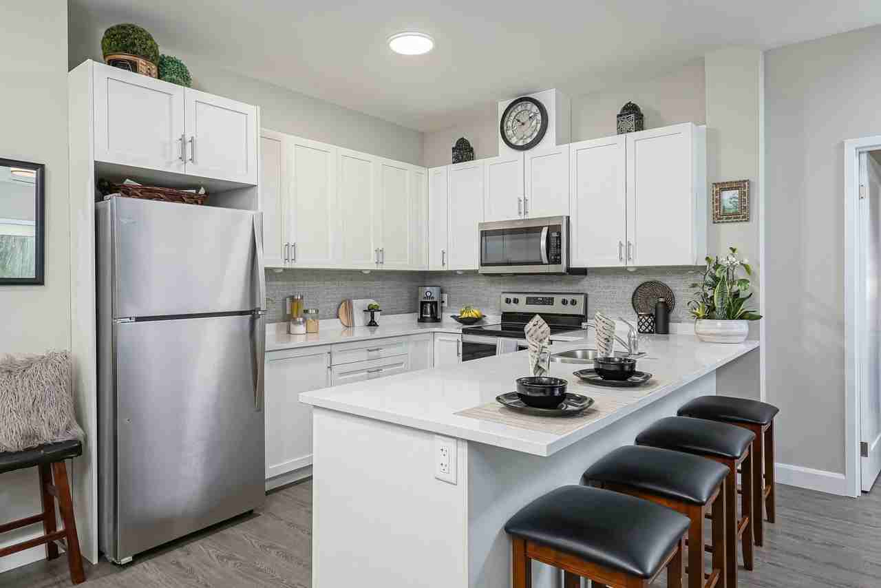 417 Peel St - Photo 6 of 15