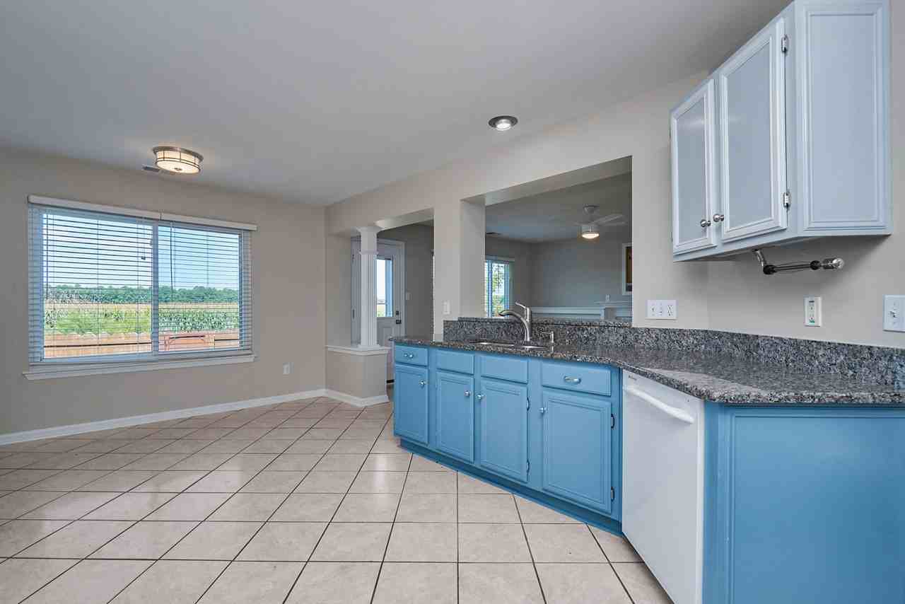 Fayette Dr #3305 - Photo 7 of 40