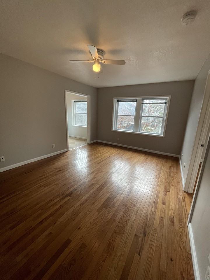 3401 Central Street - Photo 2 of 21
