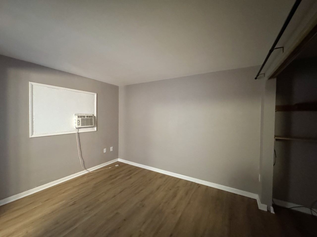 160 North Sylvan Avenue - Photo 6 of 10