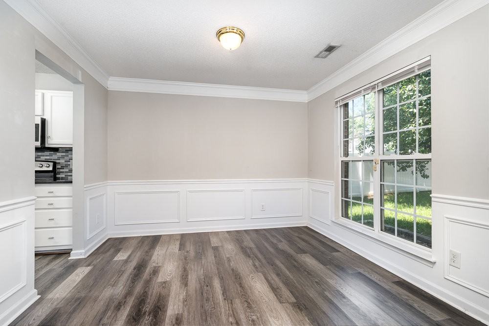 6656 Blythedale Dr #1 - Photo 3 of 18
