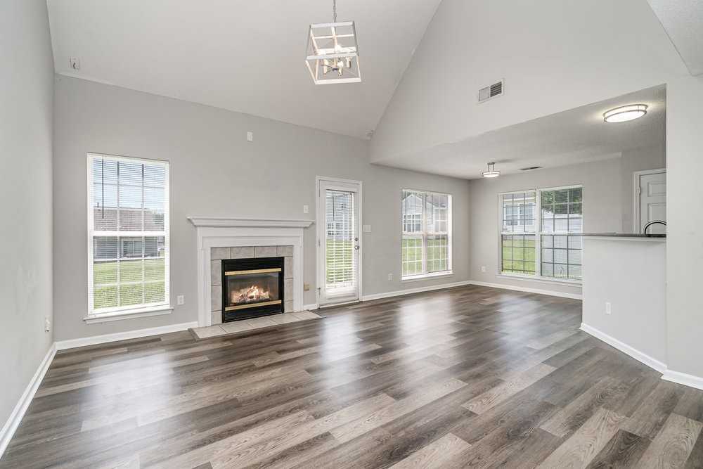 6656 Blythedale Dr #1 - Photo 7 of 18