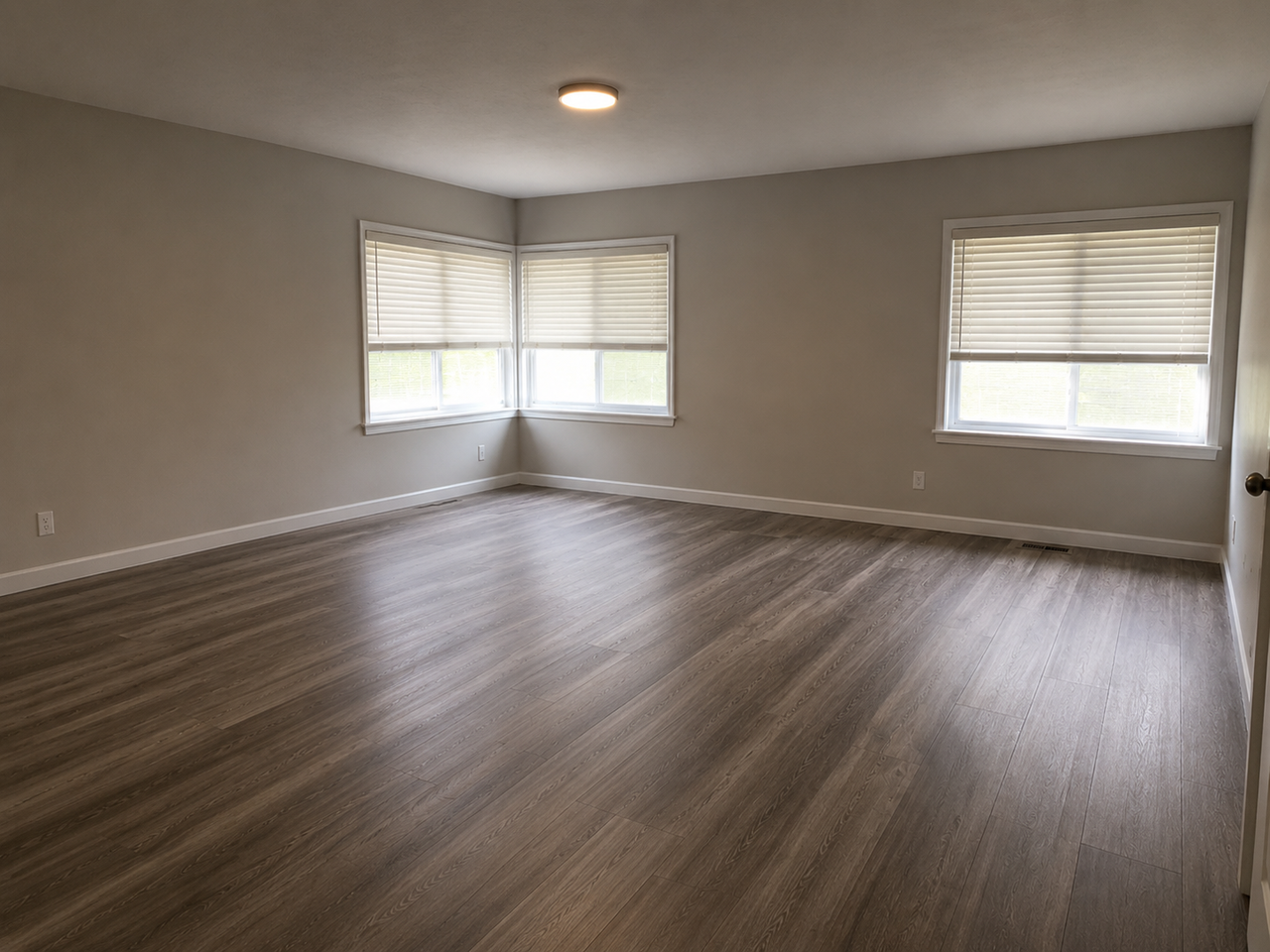 4131 54th Ave Ne #1 - Photo 7 of 21