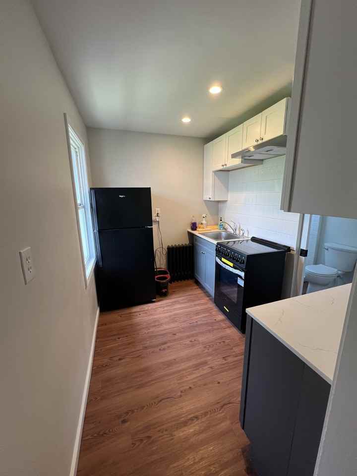 Dellinger Avenue - Photo 5 of 8