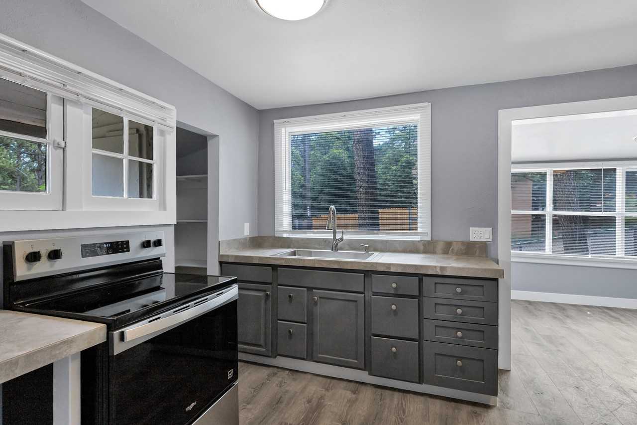 1803 Cheyenne Blvd #2 - Photo 4 of 6