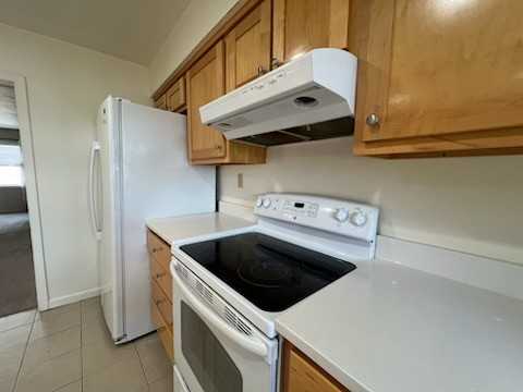 3021 Luxembourg Ave #A - Photo 7 of 22
