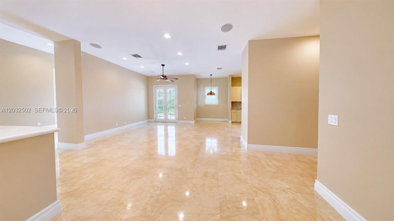 5751 Sw 59th Pl - Photo 5 of 8