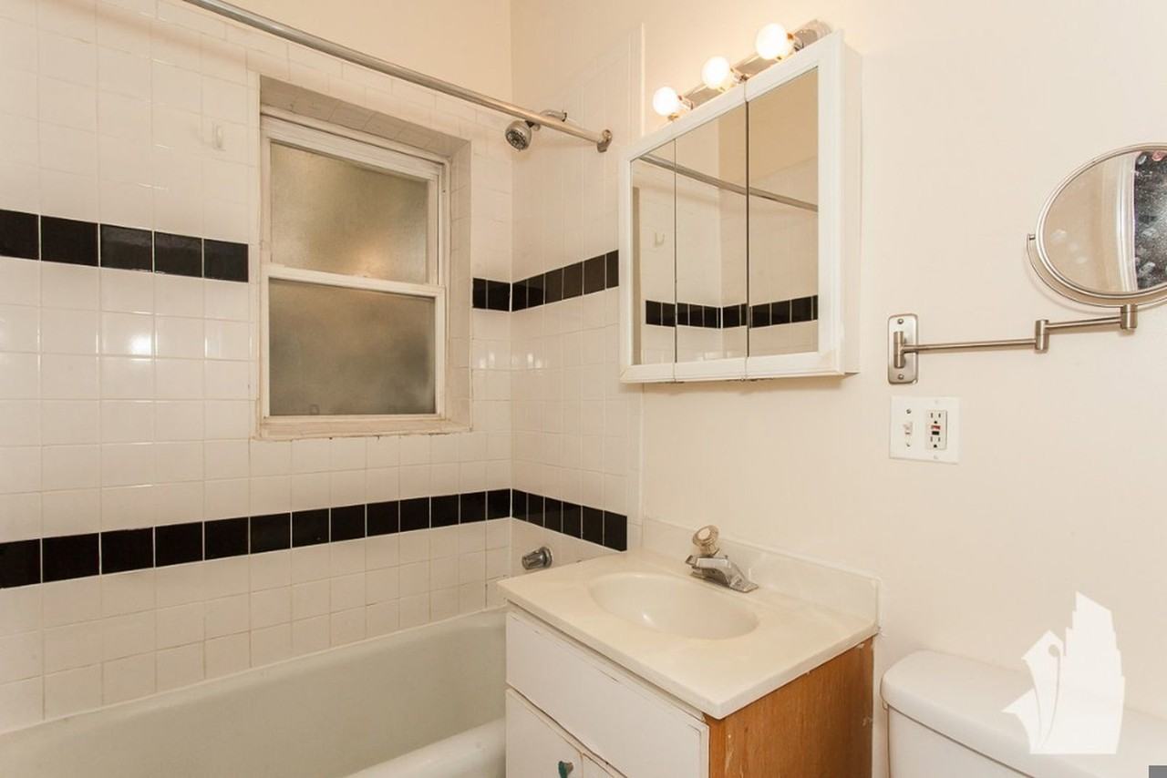 3912 N Pine Grove Ave #3914-2W - Photo 6 of 8