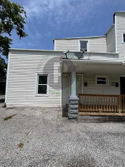 3204 W 73rd St - Photo 2 of 28