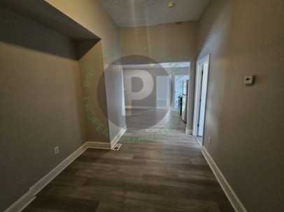 3204 W 73rd St - Photo 6 of 28