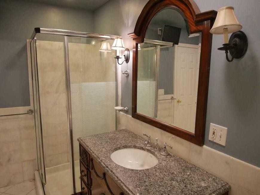35 Warwick St - Photo 2 of 10
