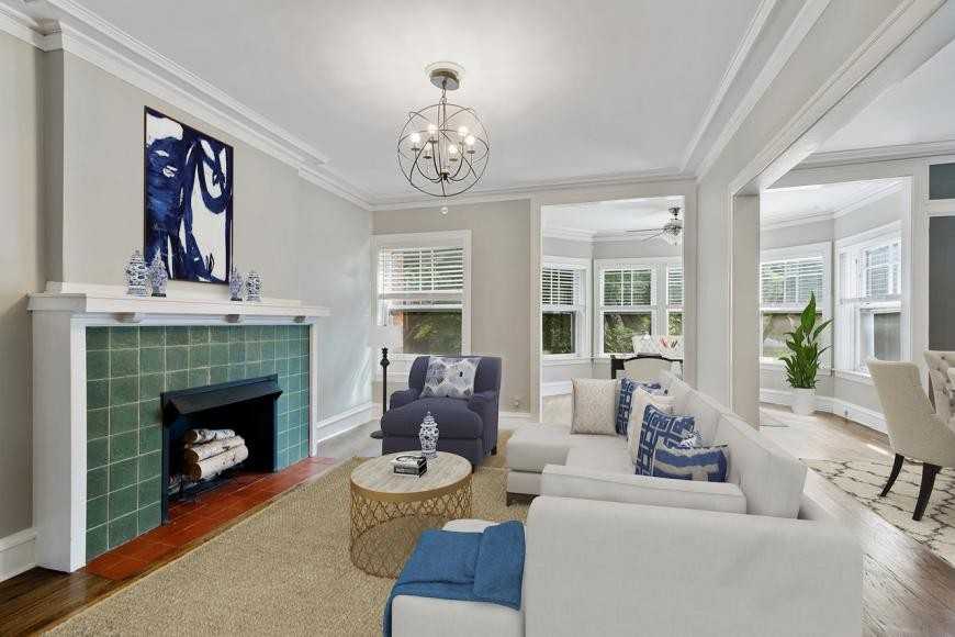 804 Forest Ave - Photo 2 of 10