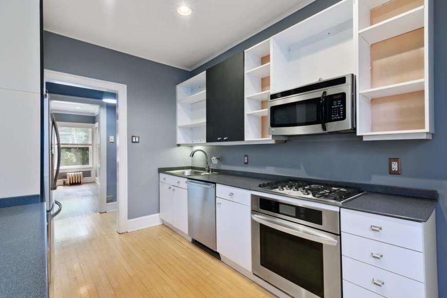 804 Forest Ave - Photo 7 of 10