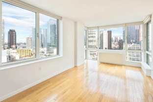 515 9th Ave - Photo 1 of 1